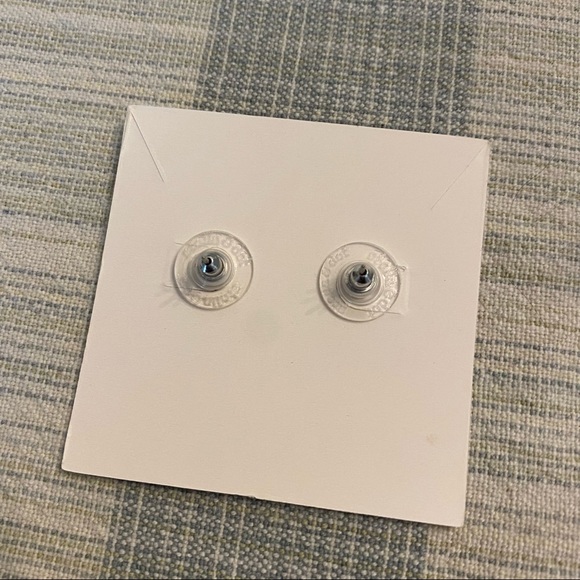 NWOB Stella & Dot Tilley Studs Earrings Silver - Picture 6 of 10